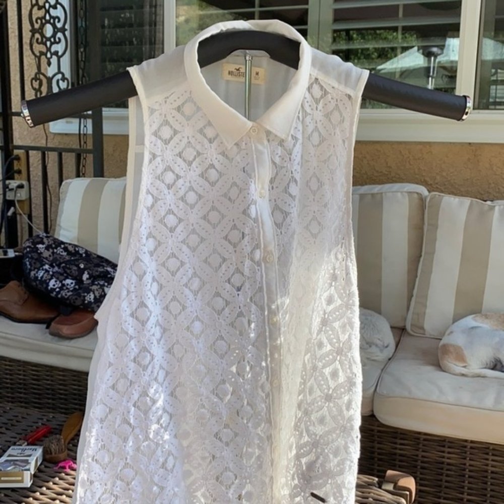 Hollister Sleeveless Lace Blouse, Sz M